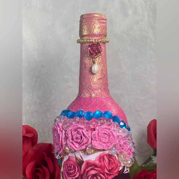 Hand Painted-Decoupaged Sugar Skull-Dia De Los Muertos-Day of the Dead Bottle - Picture 8 of 13